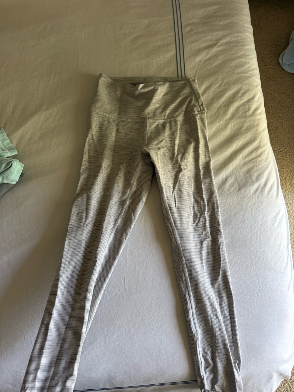 Lululemon align leggings size 4